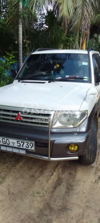 Mitsubishi Pajero Io Used Petrol Rs Sri Lanka