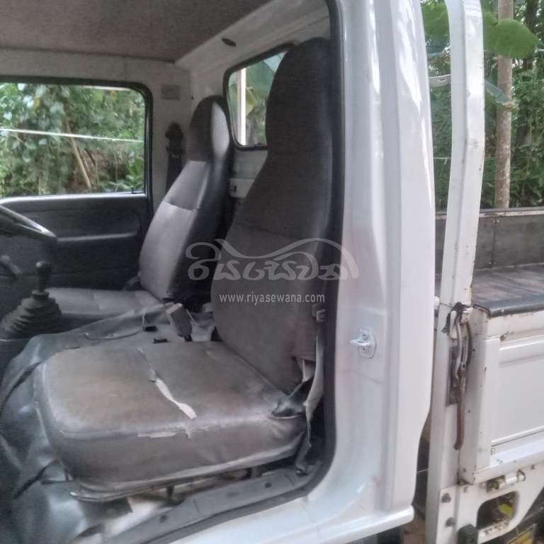 Nissan Atlas 150 Used 1994 Diesel Rs. 2375000 Sri Lanka