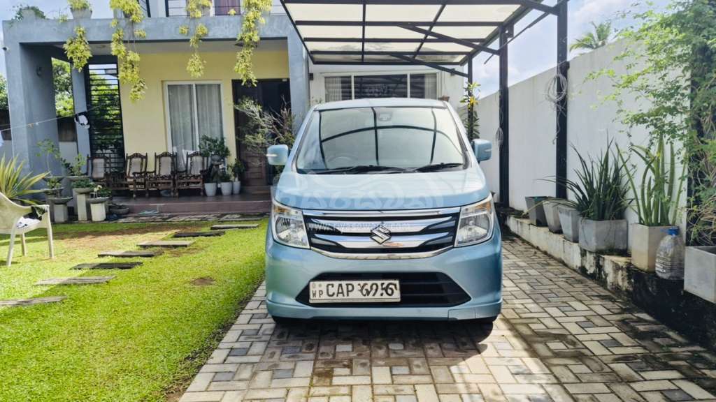Fzs Rim Colour Suzuki Wagon R FZ Safely Used 2015 Hybrid Rs. 5550000 Sri Lanka