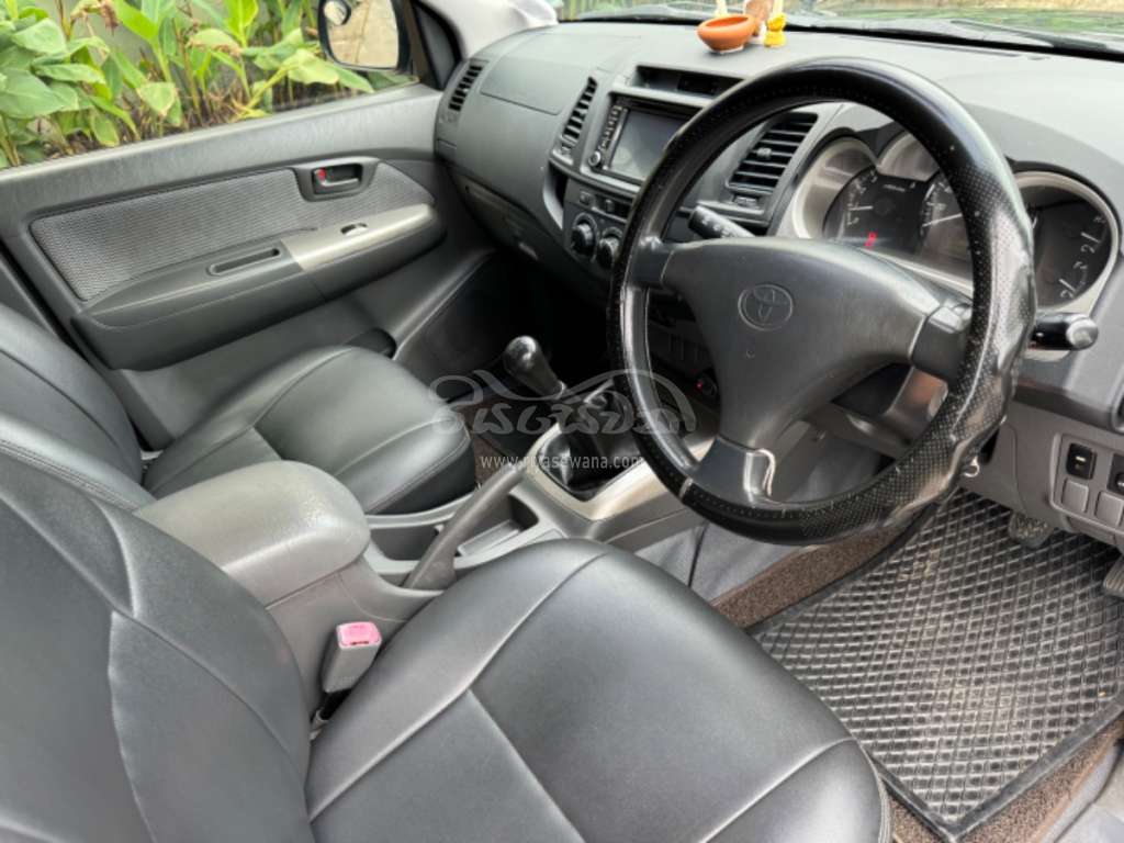 Toyota Hilux Thailand Used 2011 Diesel Rs. 1145000 Sri Lanka