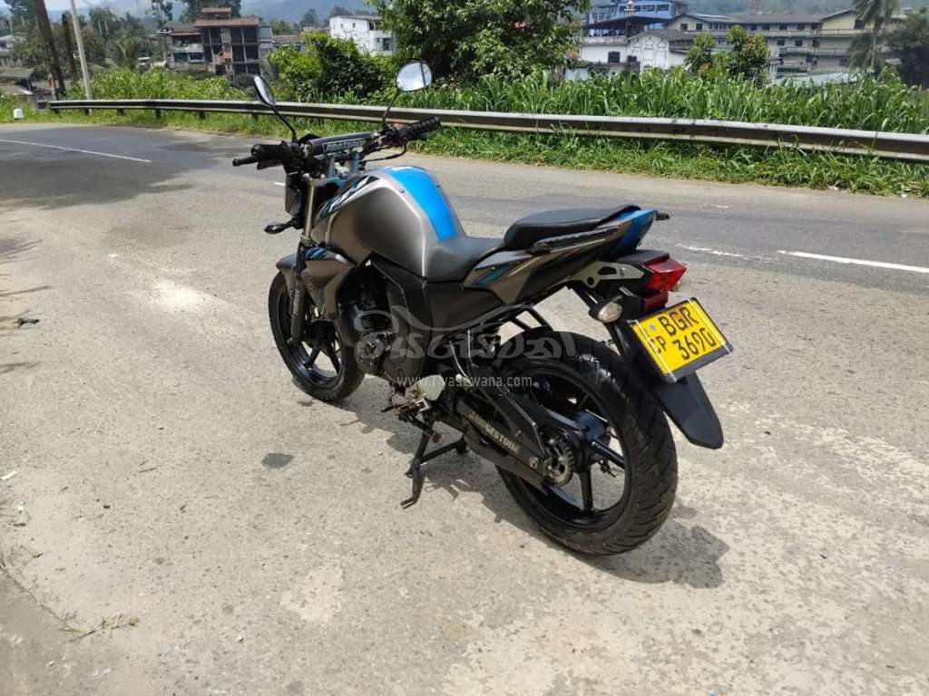 yamaha fz 2018 model price