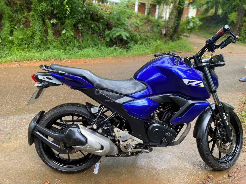 yamaha fzs version 3 mileage